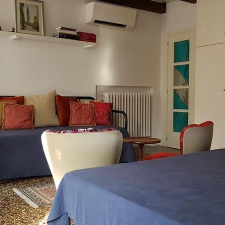 Residenza Emilia Appartement Venetië Buitenkant foto